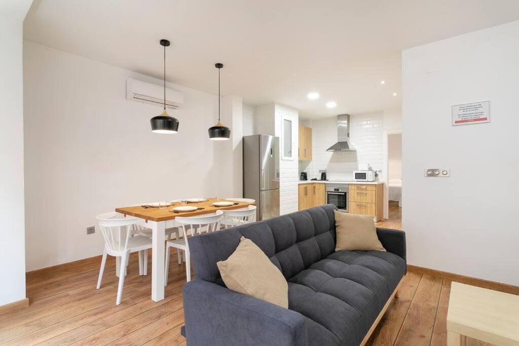 Cozy Apartment City Center Alicante Exterior photo