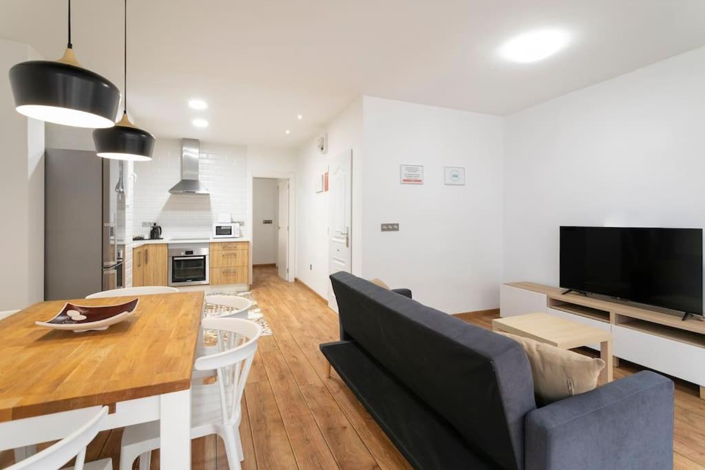 Cozy Apartment City Center Alicante Exterior photo