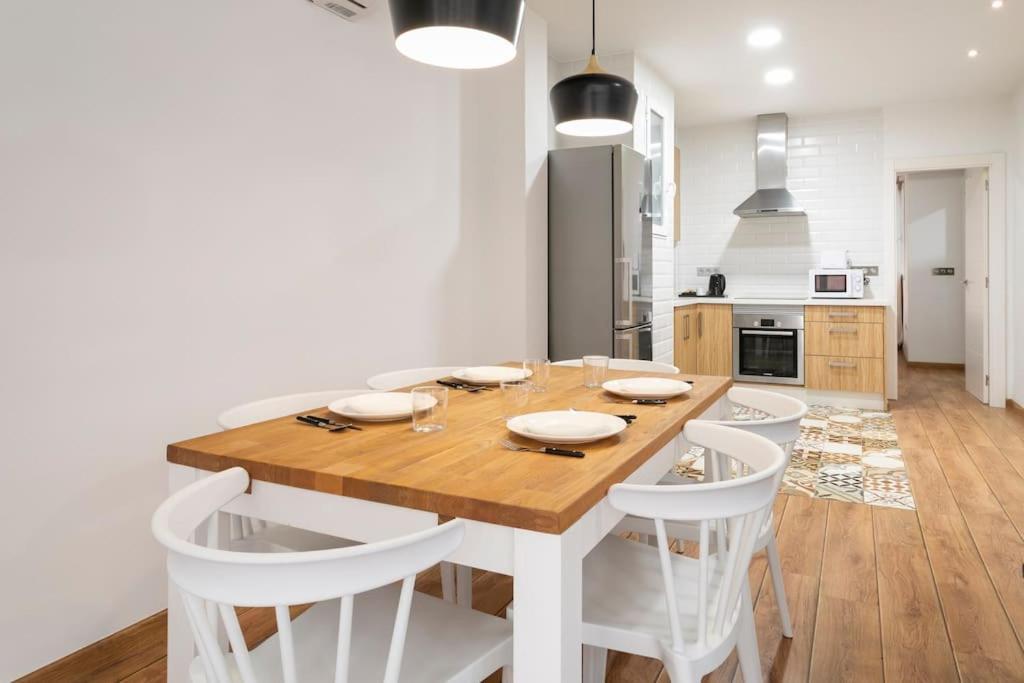 Cozy Apartment City Center Alicante Exterior photo